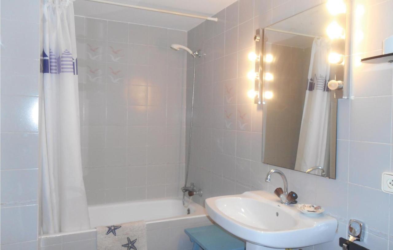 3 Bedroom Gorgeous Apartment In Tossa De Mar Buitenkant foto