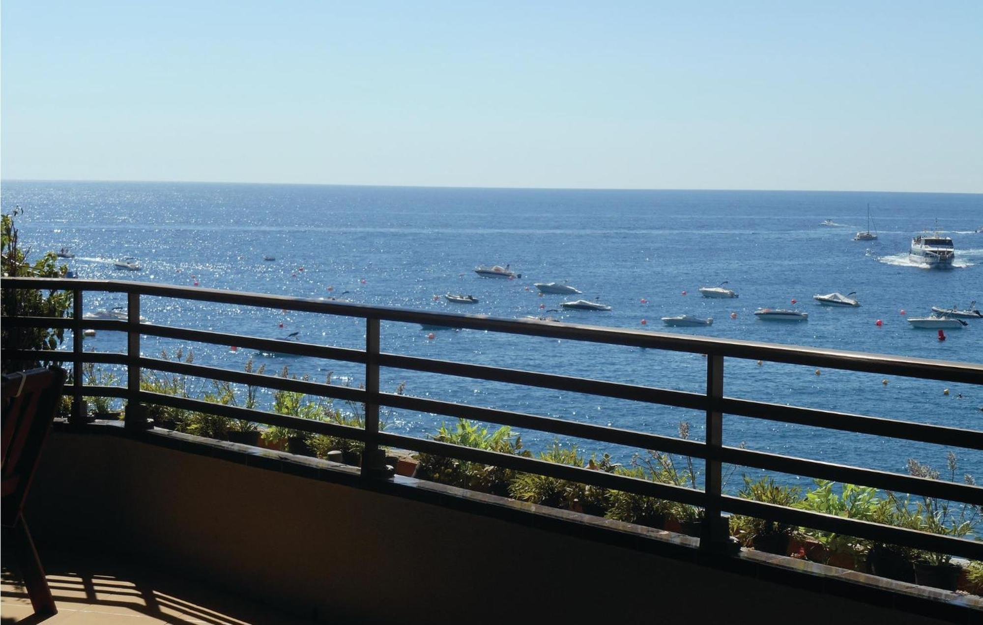 3 Bedroom Gorgeous Apartment In Tossa De Mar Buitenkant foto