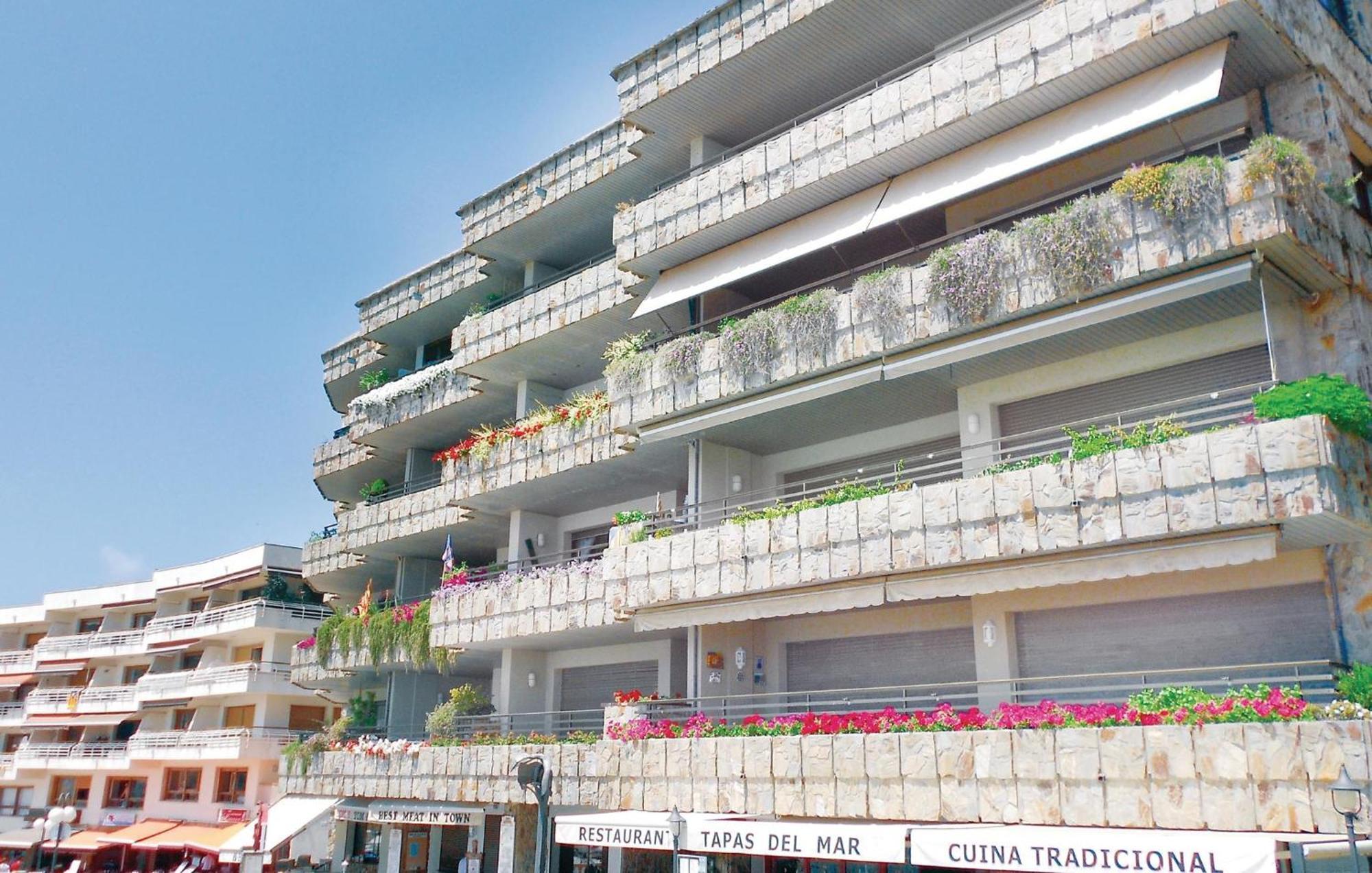 3 Bedroom Gorgeous Apartment In Tossa De Mar Buitenkant foto
